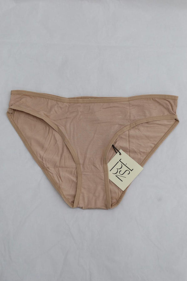 BASERANGE Flared Shorts UNBE Collection France Portugal BAS-UNBE HAPTIC UNBE-BL